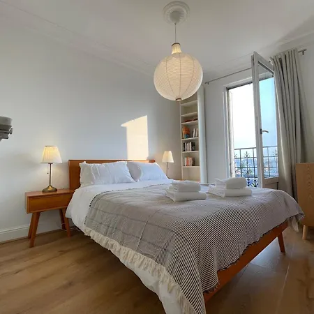 Nid D Aigle, 2 Stations From Paris, Charming Floor Bright, Fully Equipped, Washing Machine High Speed Fibre Wifi Bois-Colombes