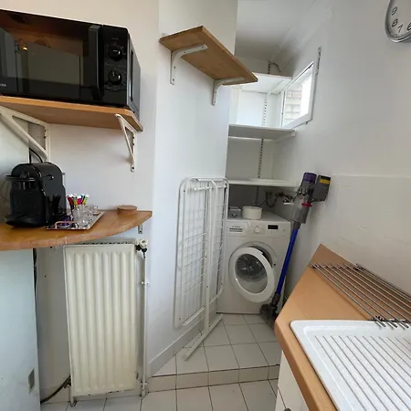 Nid D Aigle, 2 Stations From Paris, Charming Floor Bright, Fully Equipped, Washing Machine High Speed Fibre Wifi Apartament Bois-Colombes