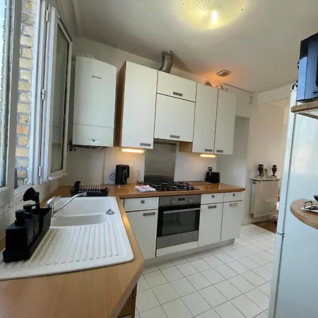 Nid D Aigle, 2 Stations From Paris, Charming Floor Bright, Fully Equipped, Washing Machine High Speed Fibre Wifi *